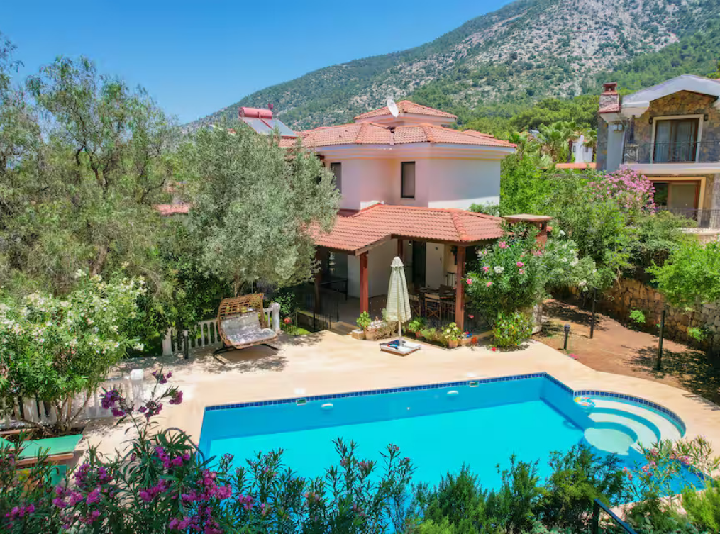 Fethiye’de Kalabalık Gruplar İçin En İyi 5 Villa Tatili İpucu